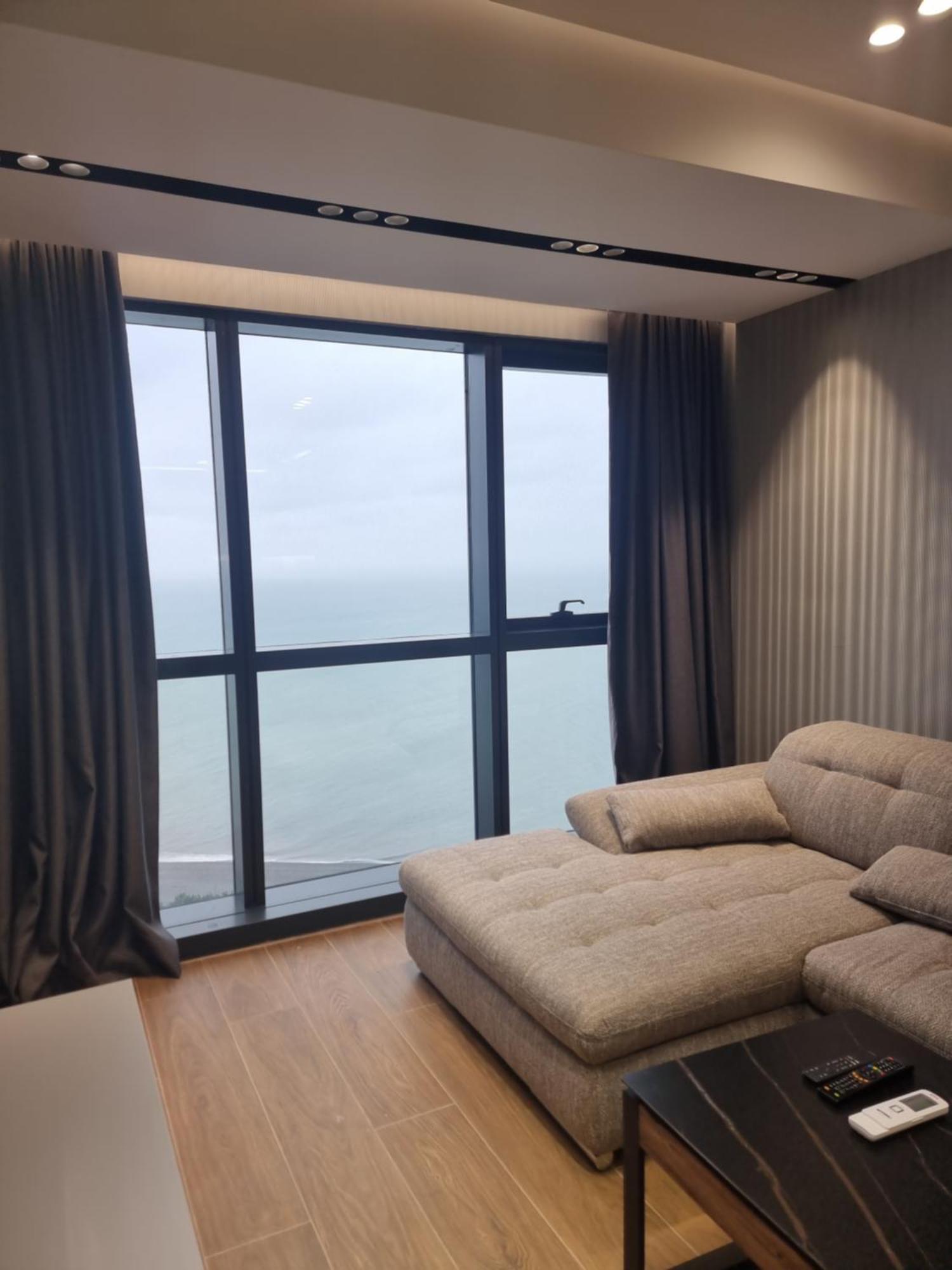 Premium Apartment In Porta Batumi Tower Экстерьер фото