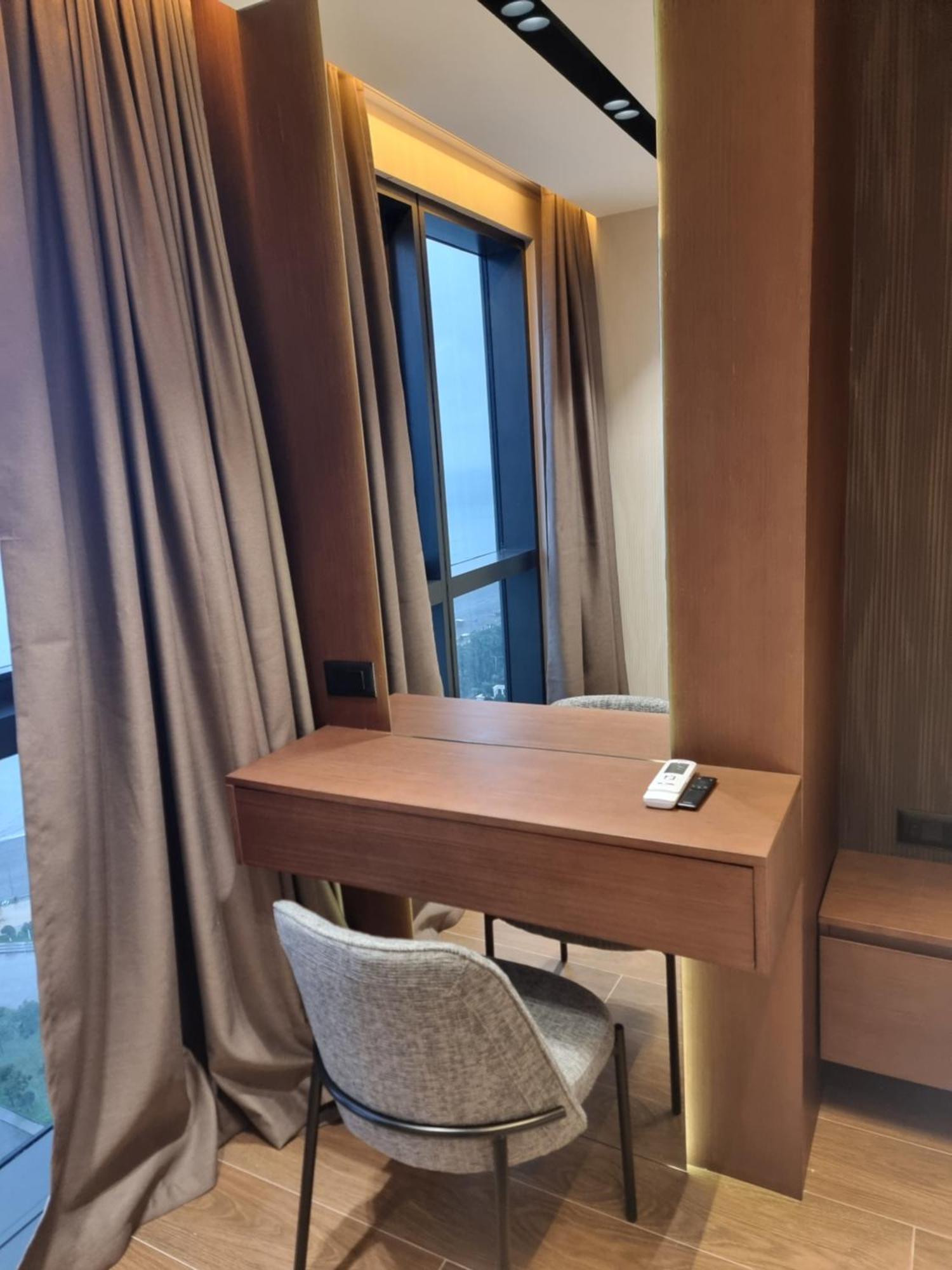 Premium Apartment In Porta Batumi Tower Экстерьер фото